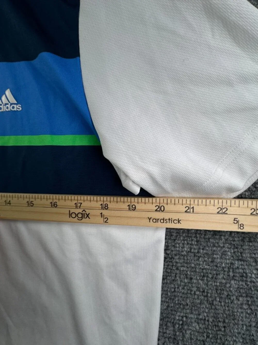 Adidas Climacool Men Polo Shirt Size Medium Casual Short Sleeve Blue White